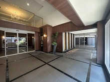 【京都府/京都市中京区室町通錦小路下る】ネバーランド室町通 エントランス
