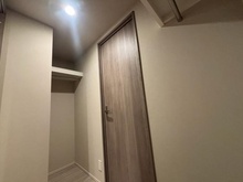 【京都府/京都市左京区松ケ崎横縄手町】プレミスト京都松ヶ崎 収納：ウォークインクローゼット