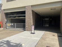 【京都府/京都市中京区室町通蛸薬師下る】アルス四条室町D-style　2階3階 エントランス