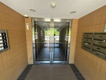 【京都府/京都市右京区梅津中村町】グローバル嵐山 エントランス