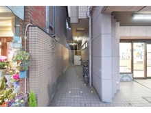 【京都府/京都市上京区大宮町】アルモード御所東 エントランス