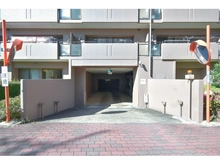 【京都府/京都市伏見区深草新門丈町】ファミールハイツ京都伏見ステージI 駐車場