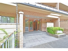 【京都府/京都市左京区岩倉南池田町】ロイヤルアーク宝ヶ池公園 エントランス