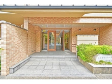 【京都府/京都市左京区岩倉南池田町】ロイヤルアーク宝ヶ池公園 エントランス