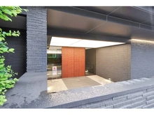 【京都府/京都市右京区西院高田町】プレミスト京都西院 エントランス