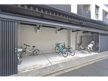 【京都府/京都市中京区麩屋町通御池上る】グランドメゾン京都御池通 駐輪場