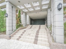【滋賀県/大津市山上町】セレッソコート西大津レイクヒルズ エントランス