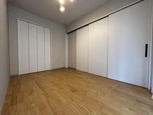 【京都府/京都市左京区粟田口鳥居町】ファミール・グラン岡崎東山荘　1階 洋室