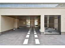 【京都府/京都市右京区西院六反田町】エスリード西京極第2 エントランス