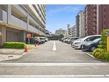 【京都府/京都市右京区西院六反田町】エスリード西京極第2 駐車場
