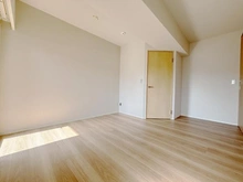 【京都府/京都市中京区釜座通姉小路下る】アルス京都姉小路 洋室