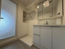 【兵庫県/神戸市中央区元町通】ライオンズマンション神戸元町通 洗面室