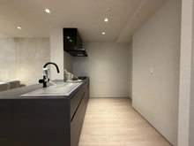 【兵庫県/神戸市中央区中山手通】ローレルトアスクエア キッチン