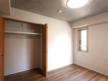 【兵庫県/神戸市兵庫区吉田町】エクセルヴュー御崎公園 洋室