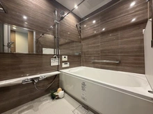 【兵庫県/神戸市中央区海岸通】ワコーレ　ザ・神戸旧居留地レジデンスタワー 浴室