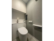 【兵庫県/神戸市中央区海岸通】ワコーレ　ザ・神戸旧居留地レジデンスタワー トイレ