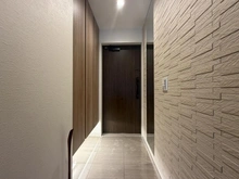 【兵庫県/神戸市中央区海岸通】ワコーレ　ザ・神戸旧居留地レジデンスタワー 玄関