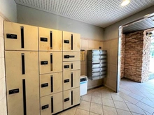 【兵庫県/神戸市中央区加納町】ロイヤルヒル北野 宅配BOX：右側：メールBOX