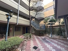 【兵庫県/神戸市灘区友田町】モンラヴィ六甲南 共用部