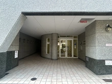 【兵庫県/神戸市中央区二宮町】ソナーレ新神戸 エントランス