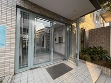 【東京都/板橋区大谷口北町】ルミリオ中板橋 エントランス