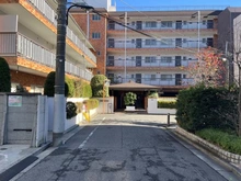 【東京都/新宿区若松町】近鉄ハイツ新宿 前面道路