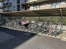 【埼玉県/さいたま市中央区下落合】与野パーク・ホームズ 駐輪場