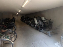 【東京都/中央区佃】プレミスト佃二丁目 駐輪場
