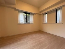 【神奈川県/横浜市旭区鶴ケ峰本町】ステイツ鶴ヶ峰 洋室:約6.5帖