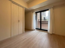 【神奈川県/横浜市旭区鶴ケ峰本町】ステイツ鶴ヶ峰 洋室:約6.5帖