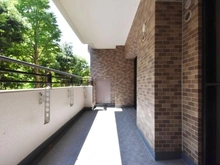 【神奈川県/横浜市泉区緑園】サン・ステージ緑園都市東の街7番館 バルコニー