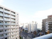 【神奈川県/横浜市神奈川区反町】ベルハウス横浜反町 眺望：バルコニーから