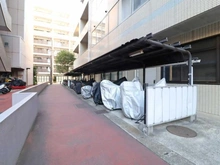 【神奈川県/横浜市神奈川区反町】ベルハウス横浜反町 駐輪場