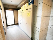 【神奈川県/横浜市港北区新横浜】ダイアパレス新横浜駅前公園 宅配BOX