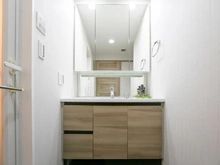 【神奈川県/横浜市旭区白根】レーベンリヴァーレ横濱鶴ヶ峰ヒルズ 洗面所