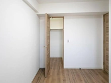 【神奈川県/横浜市旭区白根】レーベンリヴァーレ横濱鶴ヶ峰ヒルズ ウォークインクローゼット