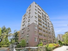 【神奈川県/横浜市都筑区仲町台】プロムナード仲町台9号棟 外観