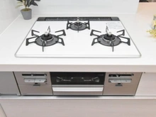 【神奈川県/横浜市都筑区仲町台】プロムナード仲町台9号棟 三口コンロ