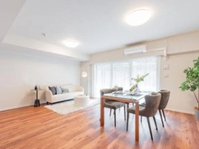 【神奈川県/横浜市戸塚区川上町】ブレスタージュ東戸塚2 リビング・ダイニング：※家具・調度品は物件価格に含まれません。