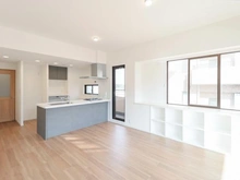 【神奈川県/横浜市泉区緑園】サン・ステージ緑園都市東の街9番館 LDK