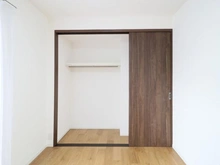 【神奈川県/横浜市泉区緑園】サン・ステージ緑園都市東の街10番館 収納