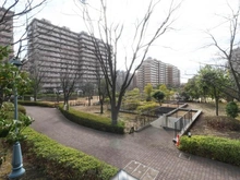 【神奈川県/横浜市泉区緑園】サン・ステージ緑園都市東の街10番館 眺望：バルコニーから