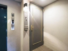 【神奈川県/横浜市泉区緑園】サン・ステージ緑園都市東の街10番館 玄関