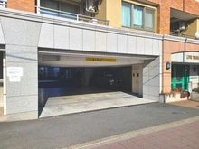 【神奈川県/横浜市磯子区久木町】リブゼ横浜アクアガーデン 駐車場