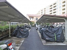 【神奈川県/横浜市瀬谷区五貫目町】マークスプリングス・メゾンA 駐輪場