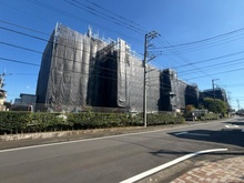 【神奈川県/横浜市泉区領家】ステージ山手台サウス 二番館 外観：大規模修繕中