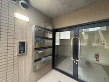 【神奈川県/横浜市旭区二俣川】スターホームズ二俣川x メールBOX：手前：オートロック
