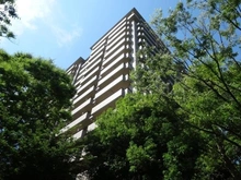 【神奈川県/横浜市泉区緑園】サン・ステージ緑園都市東の街 3番館 外観