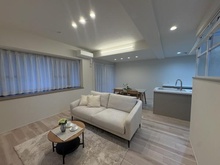 【神奈川県/横浜市泉区岡津町】ルネ戸塚弥生台 LDK：家具調度品は価格に含まれません