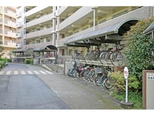 【神奈川県/横浜市都筑区仲町台】プロムナード仲町台 9号棟 駐輪場